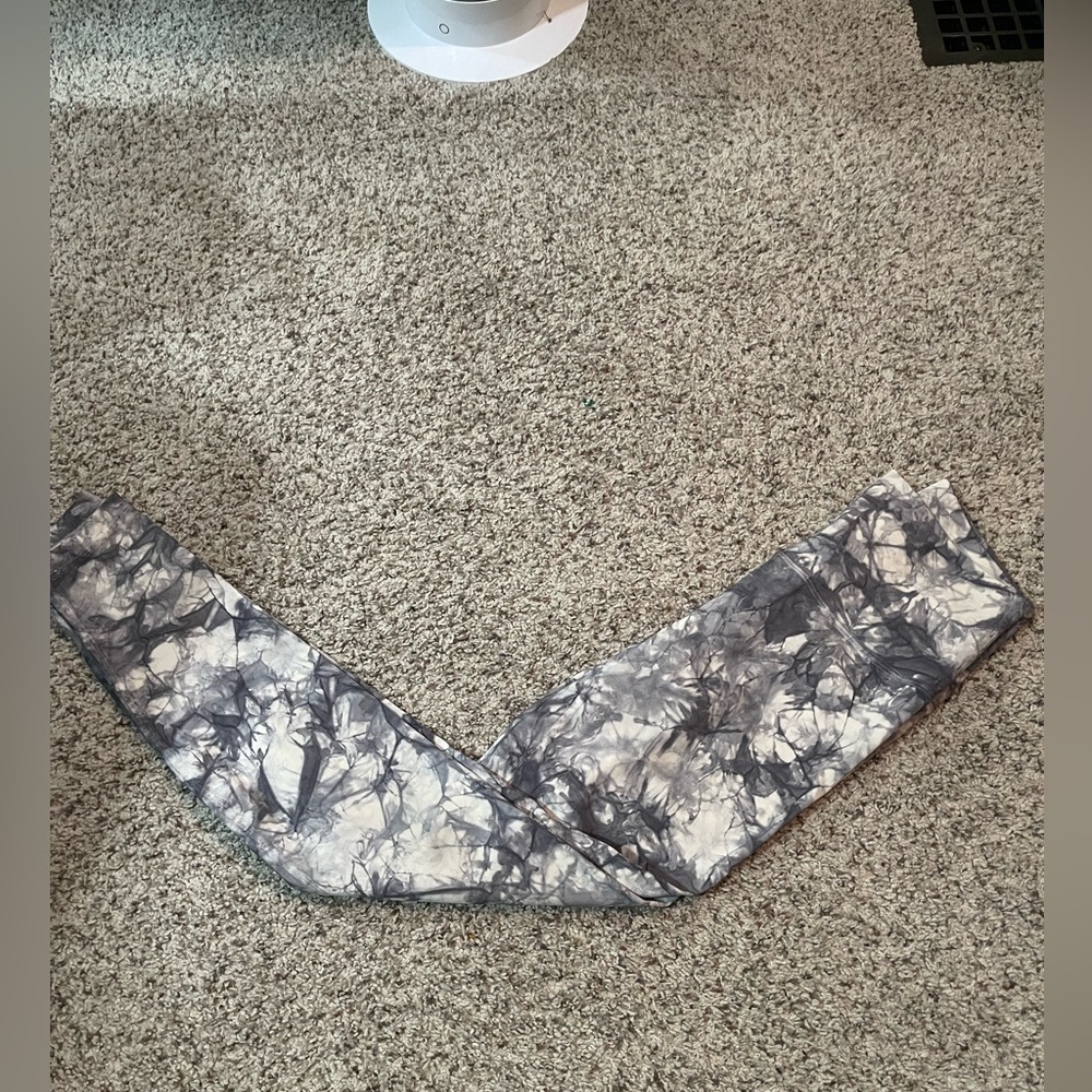 Lululemon Diamond Dye Leggings